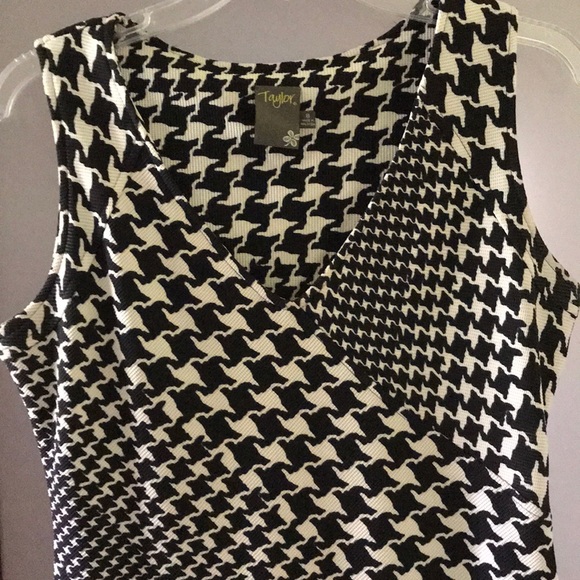 Houndstooth Print Dress - Picture 3 of 3